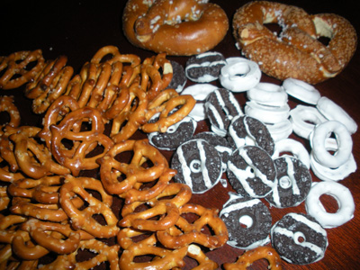 variety flavored pretzels
